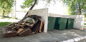 Как сегодня выглядят площадки для сбора мусора в Орске?