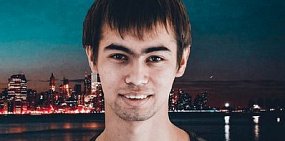 Не по-пионерски: рабочему не полностью заплатили за ремонт орского Дворца пионеров