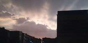 Завтра в Оренбургской области ожидается гроза и сильный ветер