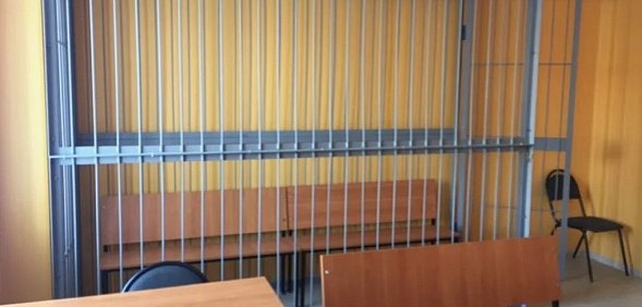 В Оренбургской области мать пыталась защитить сына от нападения подростков, но попала на скамью подсудимых