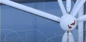 Ржавчина на новом терминале аэропорта в Оренбурге, фото: скрин с видео Дмитрия Болдырева