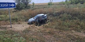 70-летняя женщина пострадала в ДТП с грузовиком в Оренбургской области