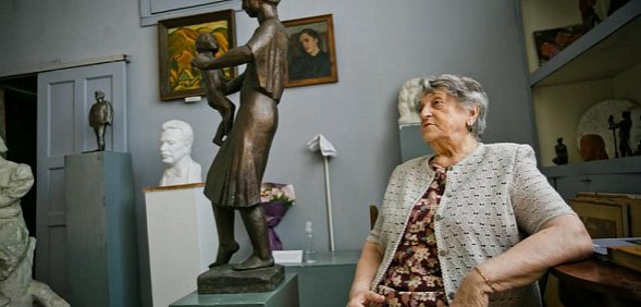  Известный скульптор Надежда Петина передала в дар Оренбургской области дом-мастерскую своей семьи 