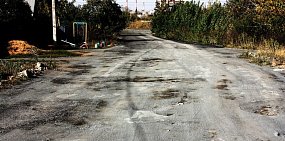 Жители Орска возмущаются: оживленной улице не досталось даже асфальтовой крошки