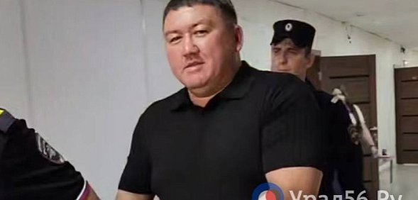 Нуржигит Бикбау в зале Центрального районного суда