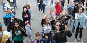 Сегодня в Орске стартовал сезон «Минидиско» от радиостанции DFM