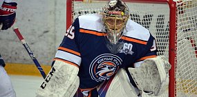 Лучшим вратарем недели ВХЛ стал голкипер Денис Синягин