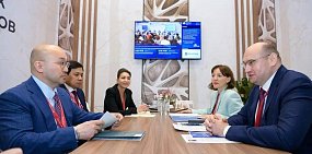 Евгений Солнцев и посол Казахстана обсудили модернизацию границы и рост торговли