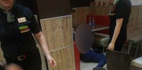 Источник: Молодой человек, который умер в кафе Оренбурга, наложил на себя руки