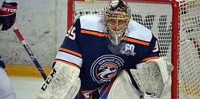 Лучшим вратарем февраля в ВХЛ стал голкипер Денис Синягин