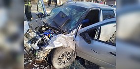 Смертельное ДТП в Новотроицке: В ГИБДД показали, что стало с одним из автомобилей после лобового столкновения