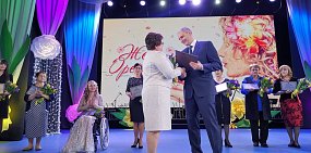 Конкурс «Женщина года» в Оренбурге; фото из Архива