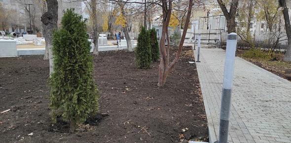 Подготовка к возвращению вождя: В Оренбурге в сквере имени Ленина продолжаются работы по благоустройству и озеленению