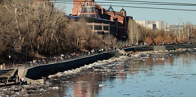 Урал в Оренбурге вырос еще на 84 см, в Орске - упал на 55 см