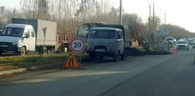В Орске начали устранять провал на улице Станиславского