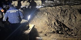 Ремонтные работы на аварийном участке. Фото Артема Воробьева