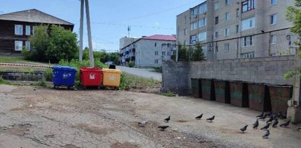 В Медногорске только после вмешательства прокуратуры привели в порядок контейнерные площадки