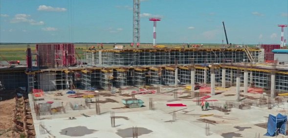 В аэропорту Оренбурга приступили к строительству третьего этажа нового терминала 