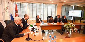 Житель Орска требует рассказать, какое соглашение заключили Берг и Паслер