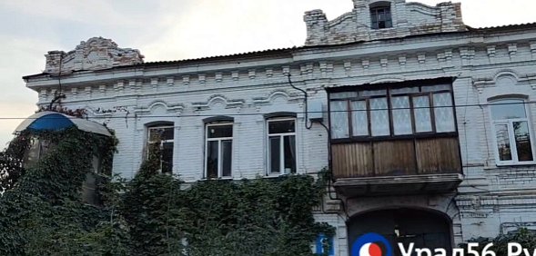 Дом на на улице Чичерина, 15 в Оренбурге