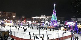 Открытие елки. Источник: Мэрия Оренбурга