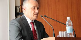 14 декабря глава Орска Василий Козупица выступит перед депутатами с отчетом о работе в 2022 году