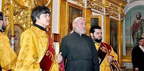 Оренбургская епархия не стала комментировать ситуацию с задержанием священника Николая Стремского