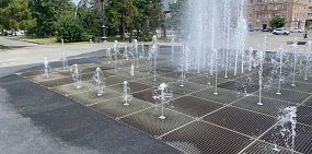 Почему весь июнь фонтан на Комсомольской площади Орска не работал? Комментарий администрации города