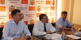 Два кандидата сообщили о незаконных действиях штаба Дениса Паслера