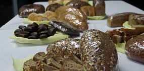 В Орске в ближайшее время появятся новые виды хлеба: со злаками, без дрожжей и с чесноком