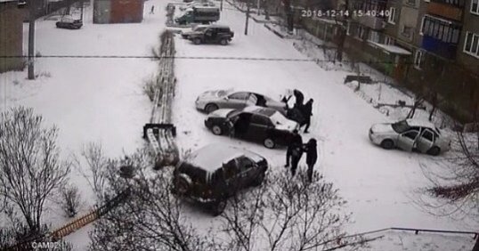 Полицейские Орска при задержании избили ребенка? (Видео)