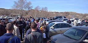 Поминки погибшего на комбинате в Медногорске рабочего переросли в митинг. Комментарий предприятия