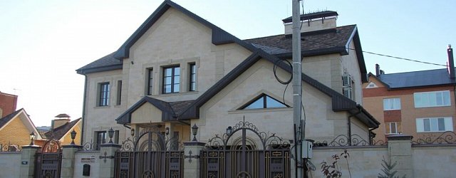 Дом, в котором, возможно, живет Вячеслав Лабузов