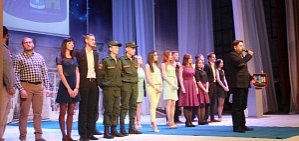 В Оренбурге военнослужащие опровергли стереотип о том, что в КВН военные не играют