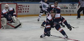  ХК «Южный Урал» переиграл с ХК «Югра» со счетом 3:2