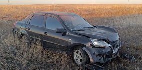 Пьяная 22-летняя девушка без прав устроила ДТП на востоке Оренбургской области, пострадала пассажирка