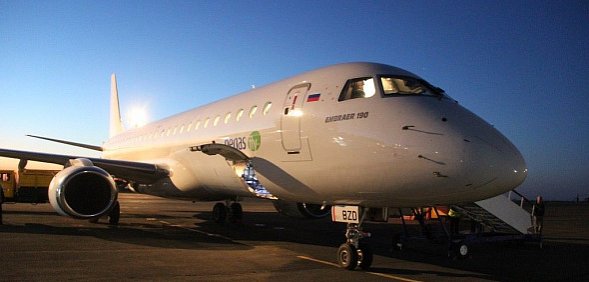 Самолет, фото из архива