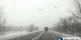 Водители жалуются на гололед на трассах Оренбургской области