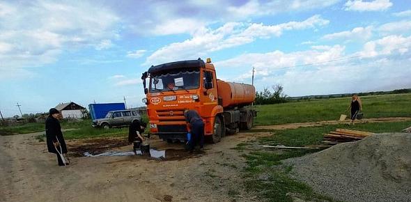 Воду в поселке Звероферма Орска проверили на разных глубинах. Для питья она не подошла нигде