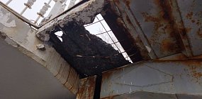 В Оренбурге разрушаются мост и лестница, ведущие в Зауральную рощу