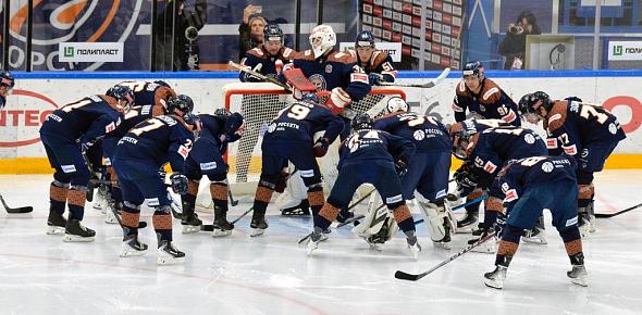 ХК «Южный Урал» выиграл всю домашнюю серию. Со счетом 3:2 орчане сегодня одолели ХК «Тамбов»