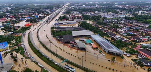 Наводнение в Таиланде. Фото Фобос