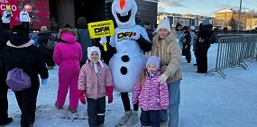 Новогоднее «Минидиско» прошло в Орске в день открытия главной городской елки