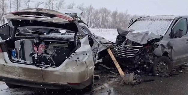 В ДТП в Оренбургской области один ребенок погиб, еще один пострадал 