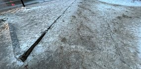 На остановке в Орске