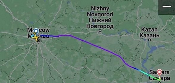 Самолет, вылетевший из Москвы в Орск, совершил вынужденную посадку в Самаре из-за плохого самочувствия пассажира