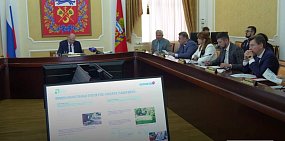 «Начну принимать кадровые решения»: Евгений Солнцев обратил внимание чиновников на неразбериху в работе с жалобами людей