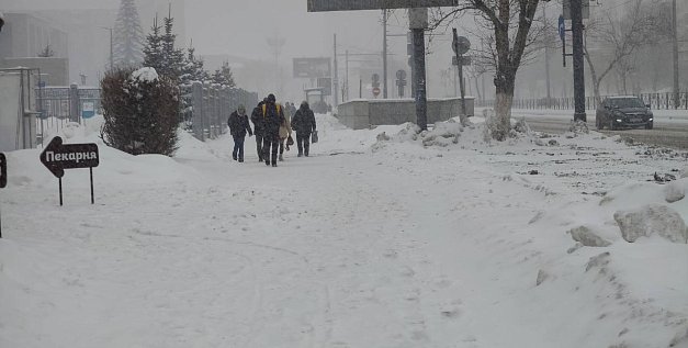 Погода в Оренбургской области снова начала портиться, объявлено штормовое предупреждение 
