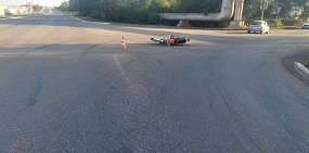 В Оренбурге столкнулись LADA Kalina и встречный мотоцикл «Иж»