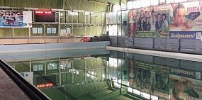 Орские пловцы «Надежды» по-прежнему занимаются в другом бассейне